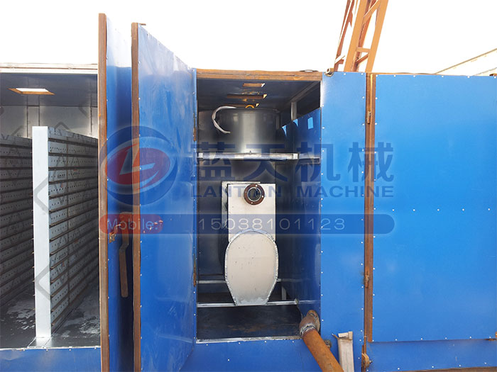 熱風(fēng)循環(huán)烘干箱特點